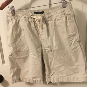 J crew mercantile Men’s drawstring waist khaki/stone shorts small